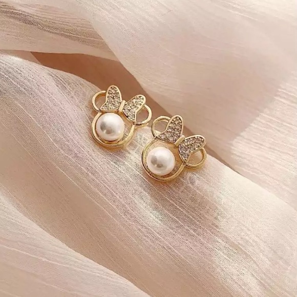 "Love You For Ears & Ears" Minnie Mouse Disney Gold Diamond Pearl Cute Earrings - Picture 8 of 8